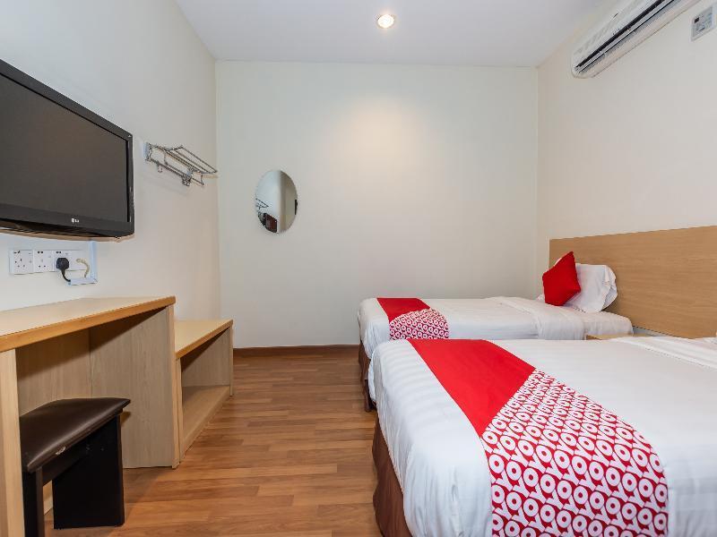 Hotel Oyo 1155 906 Batu Berendam Melaka Zewnętrze zdjęcie