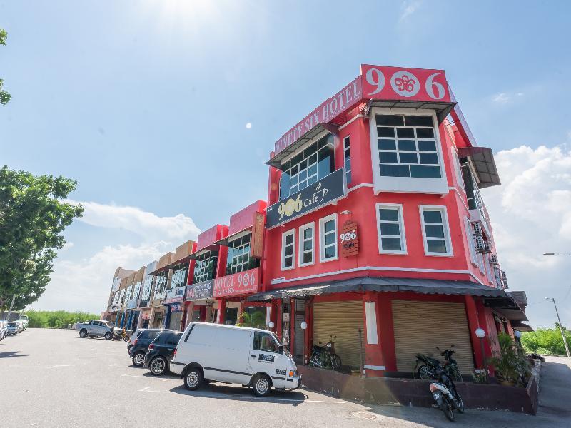 Hotel Oyo 1155 906 Batu Berendam Melaka Zewnętrze zdjęcie
